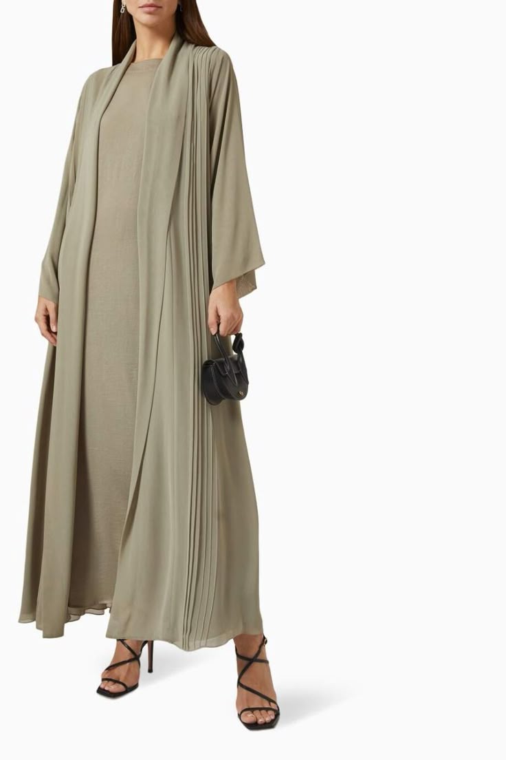 Classic Abaya (Design 1)